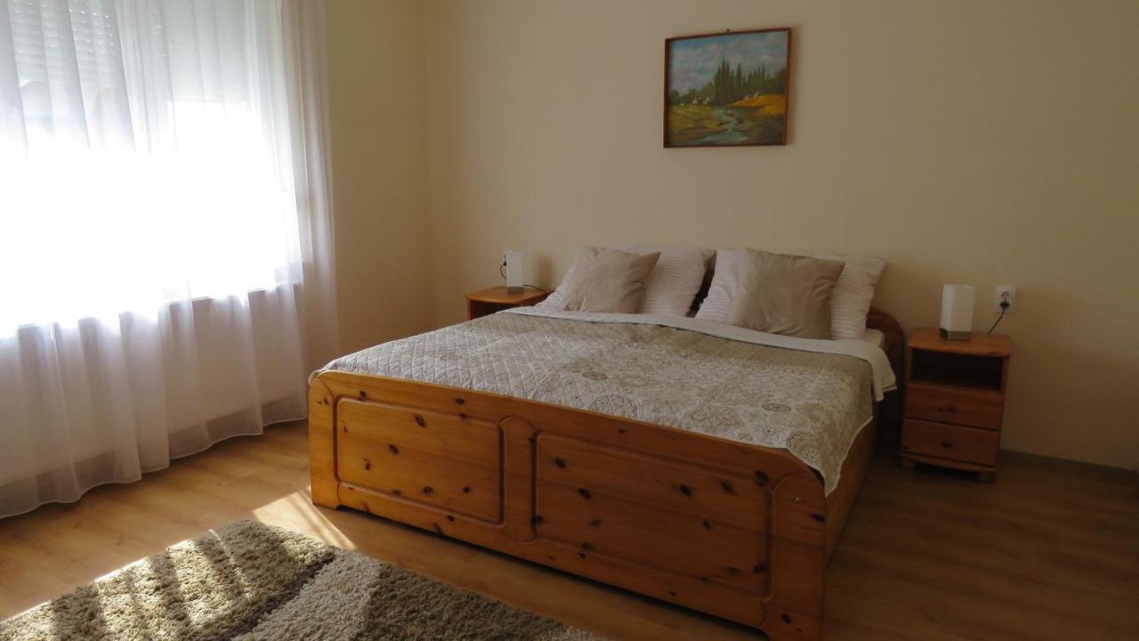 Apartment Akacfa Vendeghaz Mako
